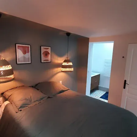 Cosy A Biarritz, Proche Des Halles Et Plages, Ideal Pour 2 Avec Wifi Inclus - Fr-1-239-853 Apartment